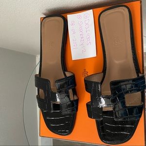 Hermès Oran H sandal Black Alligator Leather sz 42